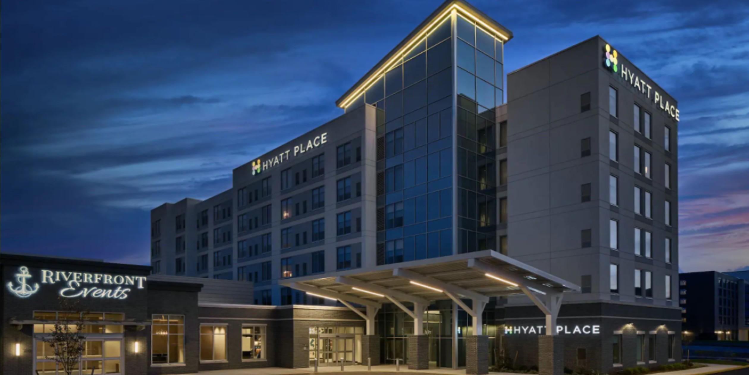 Hyatt Place Wilmington Riverfront Hotel Exterior photo